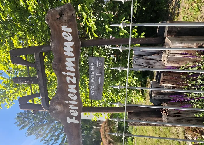 Romantikzimmer In Striesen Δρέσδη