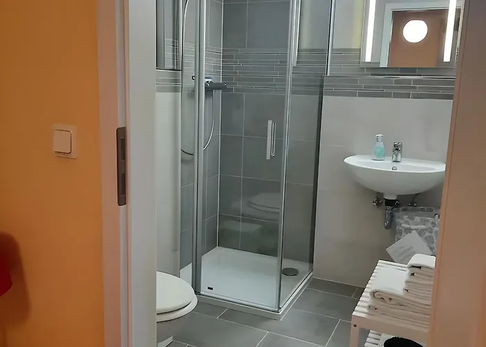 Romantikzimmer In Striesen Πανσιόν 3*